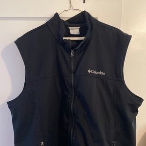 Columbia  vest jacket